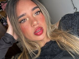 Hd free adult EllyeConnor